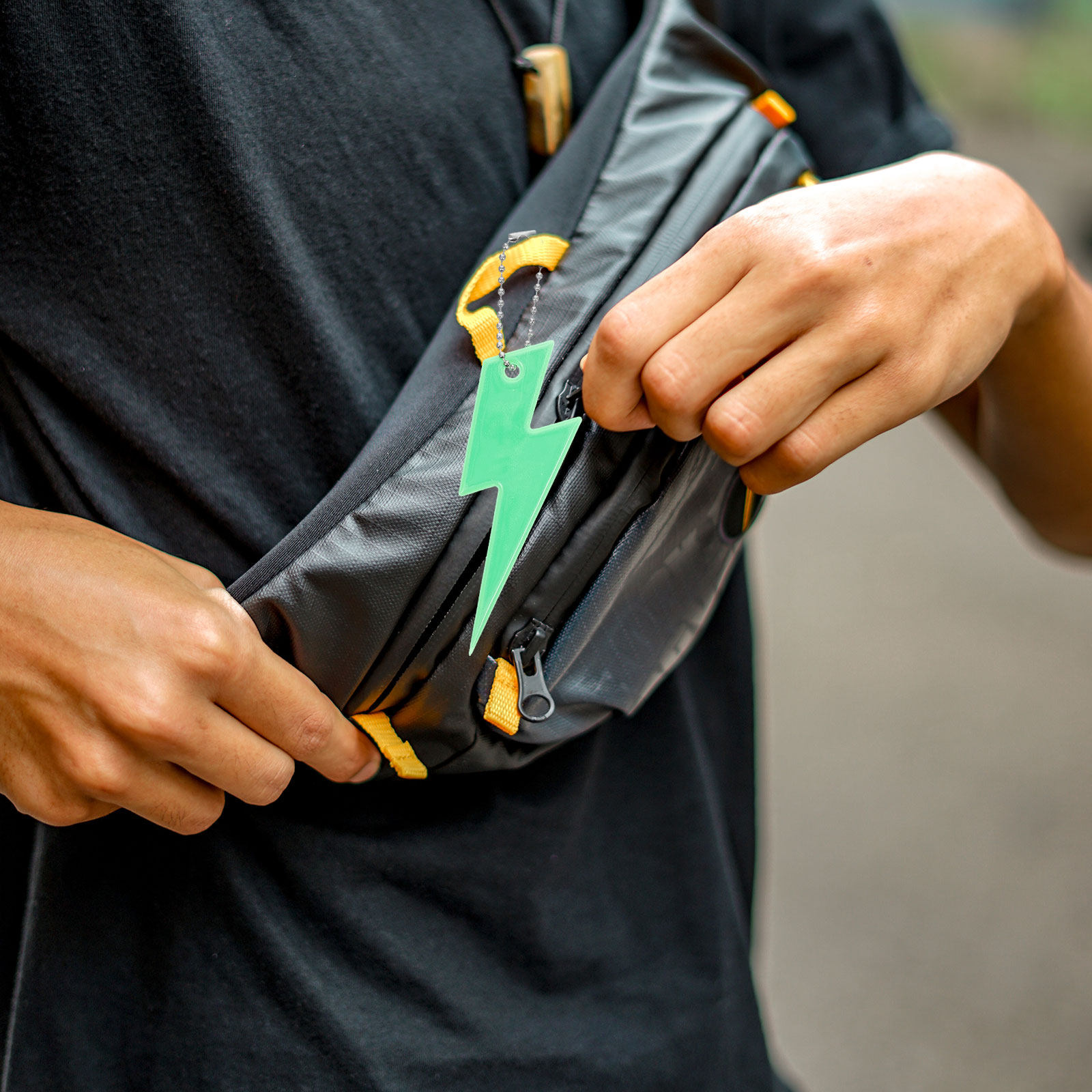 13Pcs Gantungan Kunci Reflekti - Cycling Visibility Gear ulasan dan harga